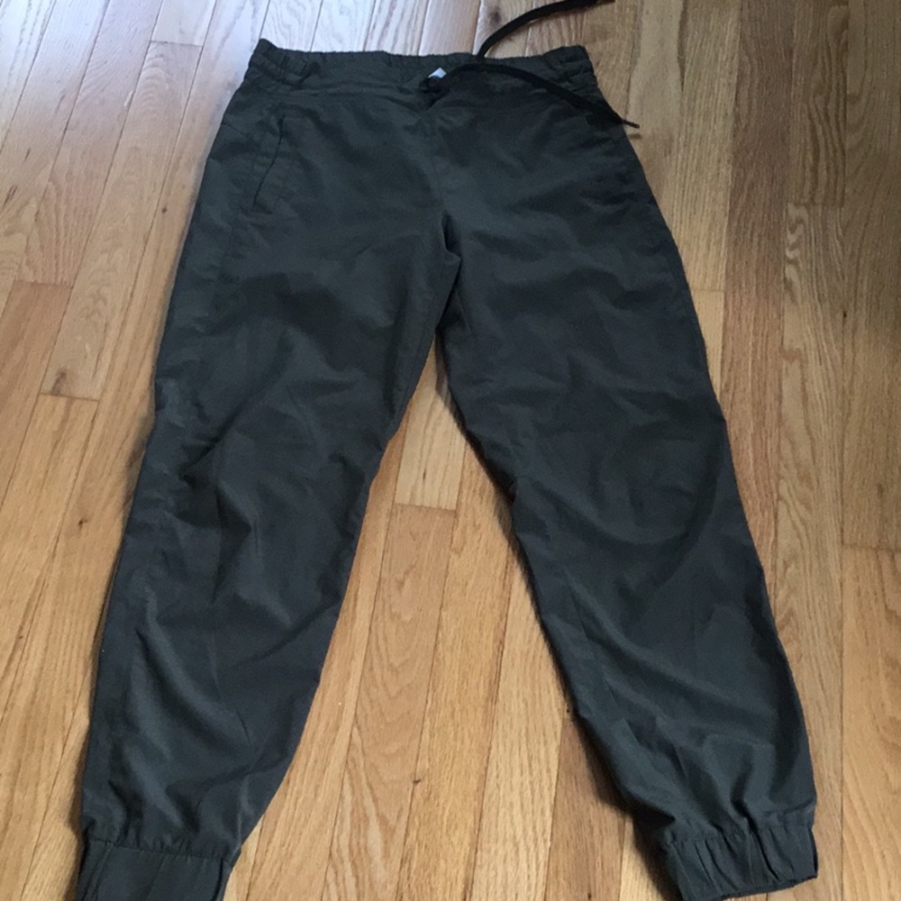 Women’s Freedom Trail Kyodan pants size small